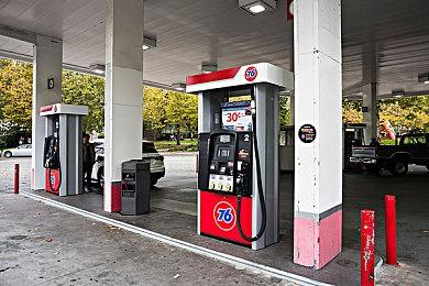 《暗黑4》赛季通行证奖励货币甚至不够买最便宜商品